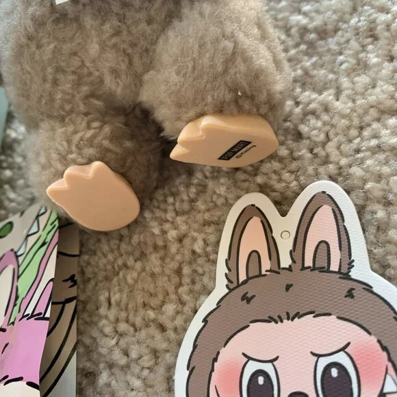 Labubu The Monsters Exciting Macaron Toffee - Picture 3 of 7